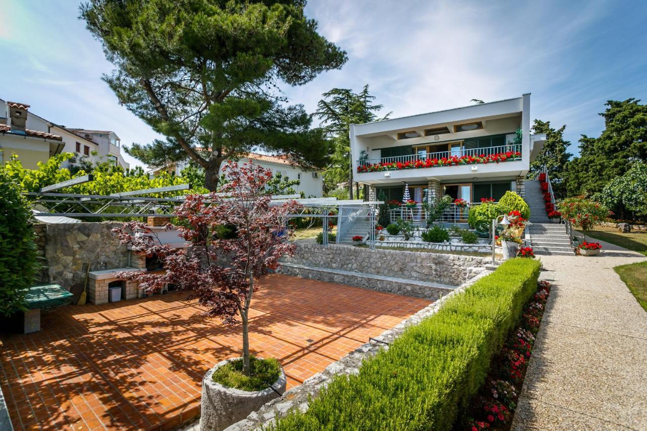 Nada Apartament Krk Town