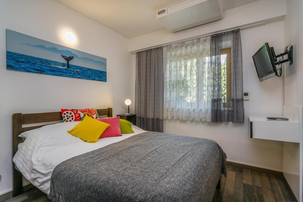 Apartament Nada *